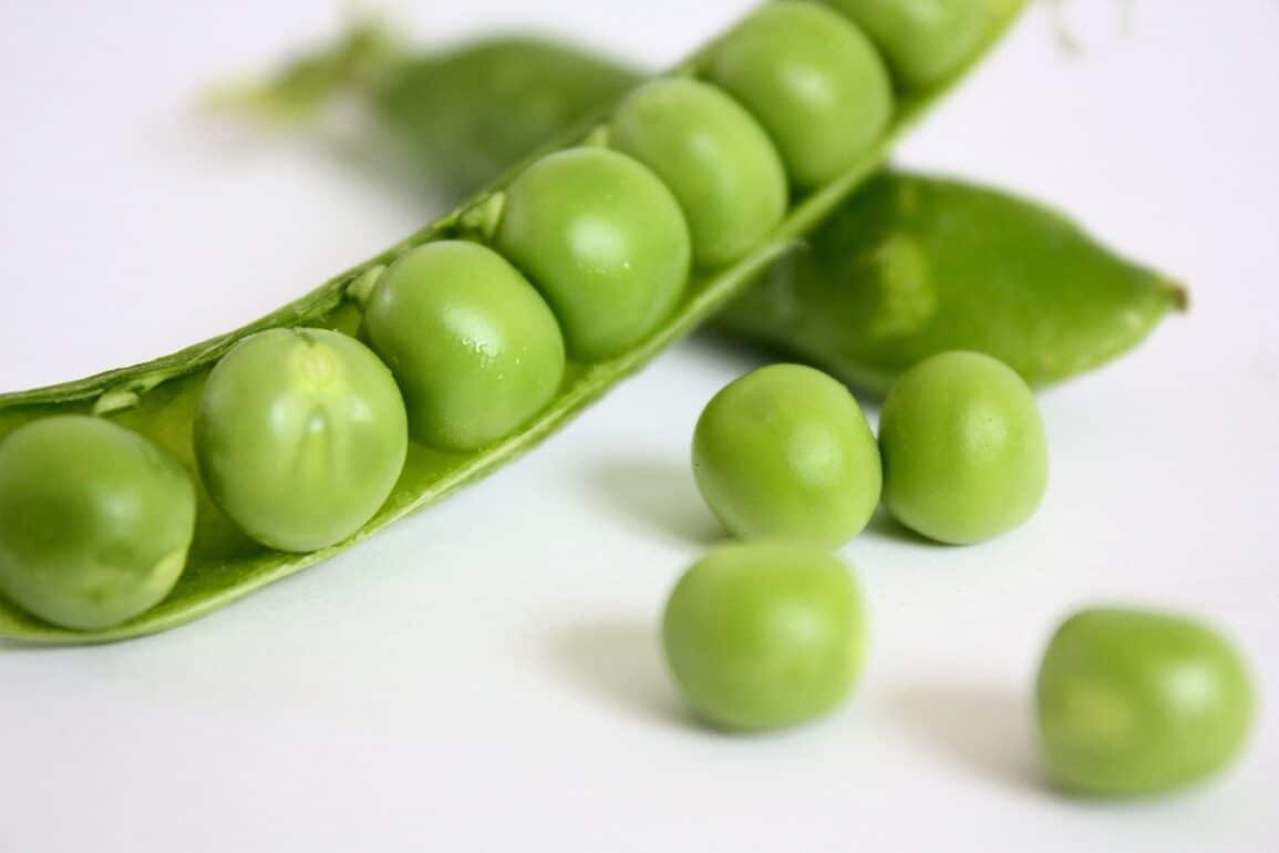 pea pod and peas
